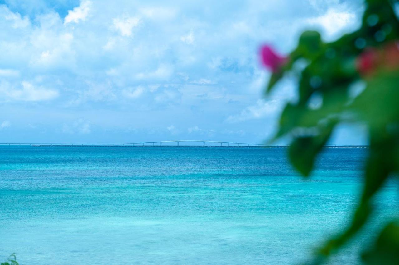 Crystal Villa Miyakojima Sunayama Beach Bagian luar foto