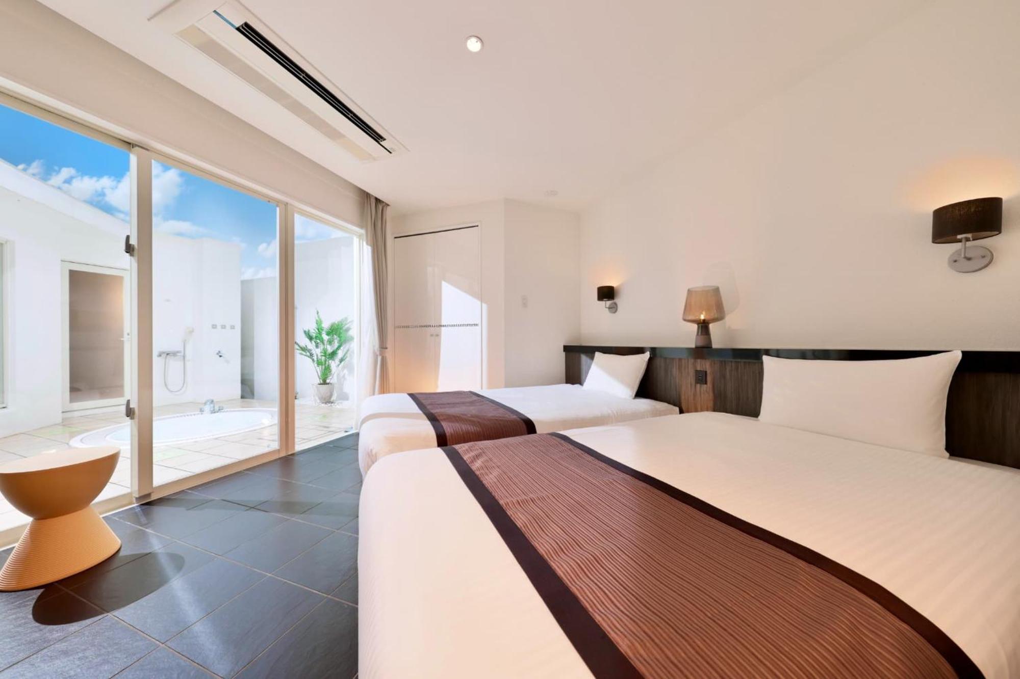 Crystal Villa Miyakojima Sunayama Beach Bagian luar foto