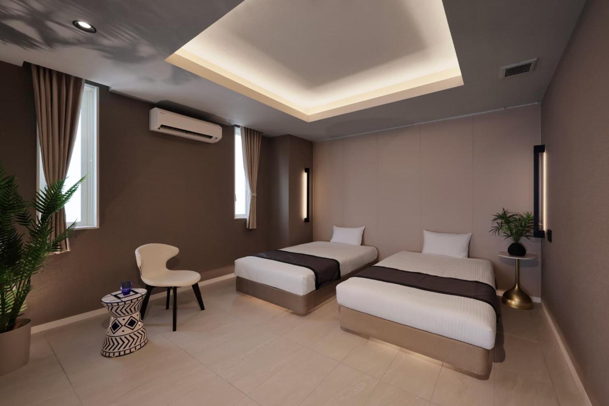 Crystal Villa Miyakojima Sunayama Beach Bagian luar foto